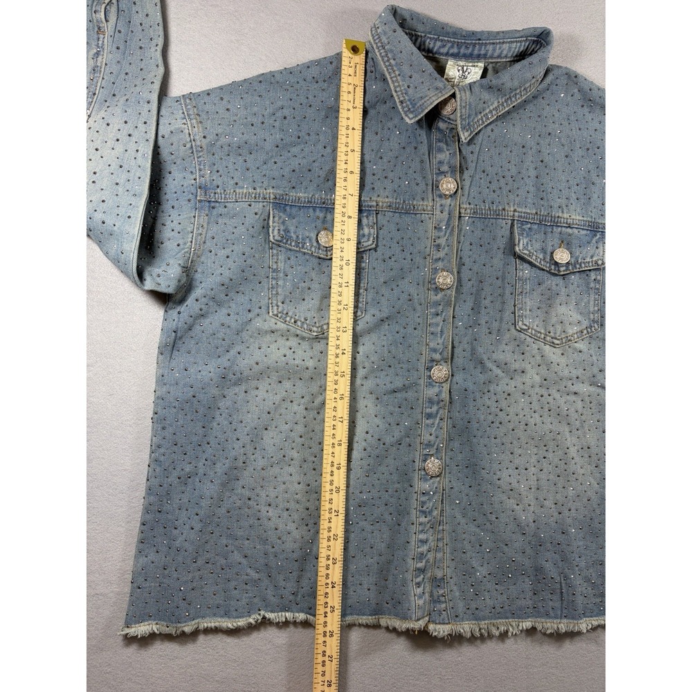 Vocal Women's Blue Denim Adorned Frayed Crop Jacket Size XL Rhinestone - Picture 3 of 7